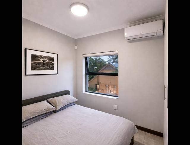 2 BEDROOM PROPERTY TO RENT IN MENLO PARK